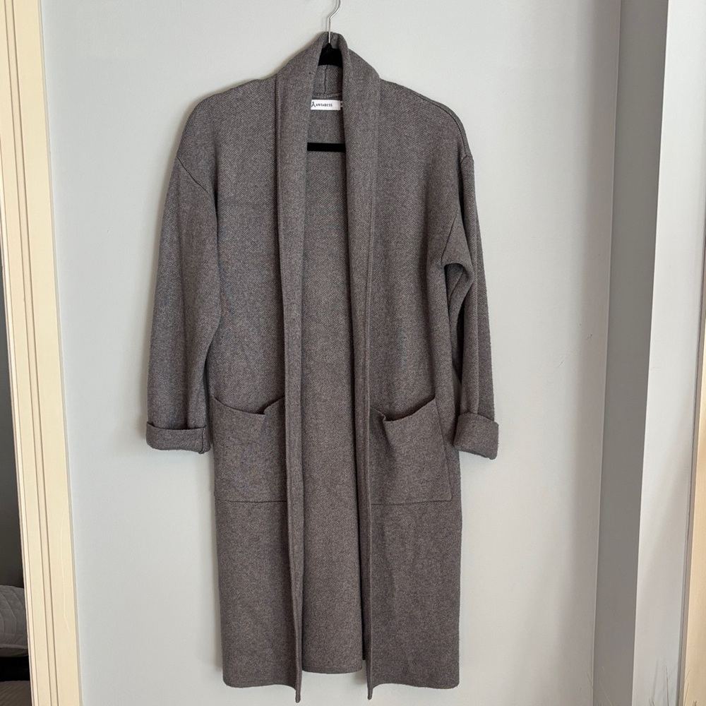 Elegant Gray Open-Front Sweater